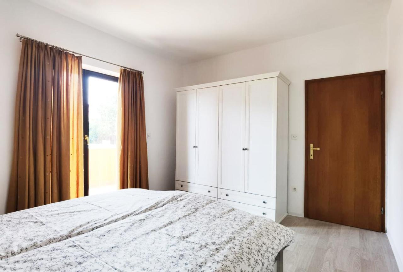 Casa Sol Maris Lägenhet Novigrad Istria Exteriör bild